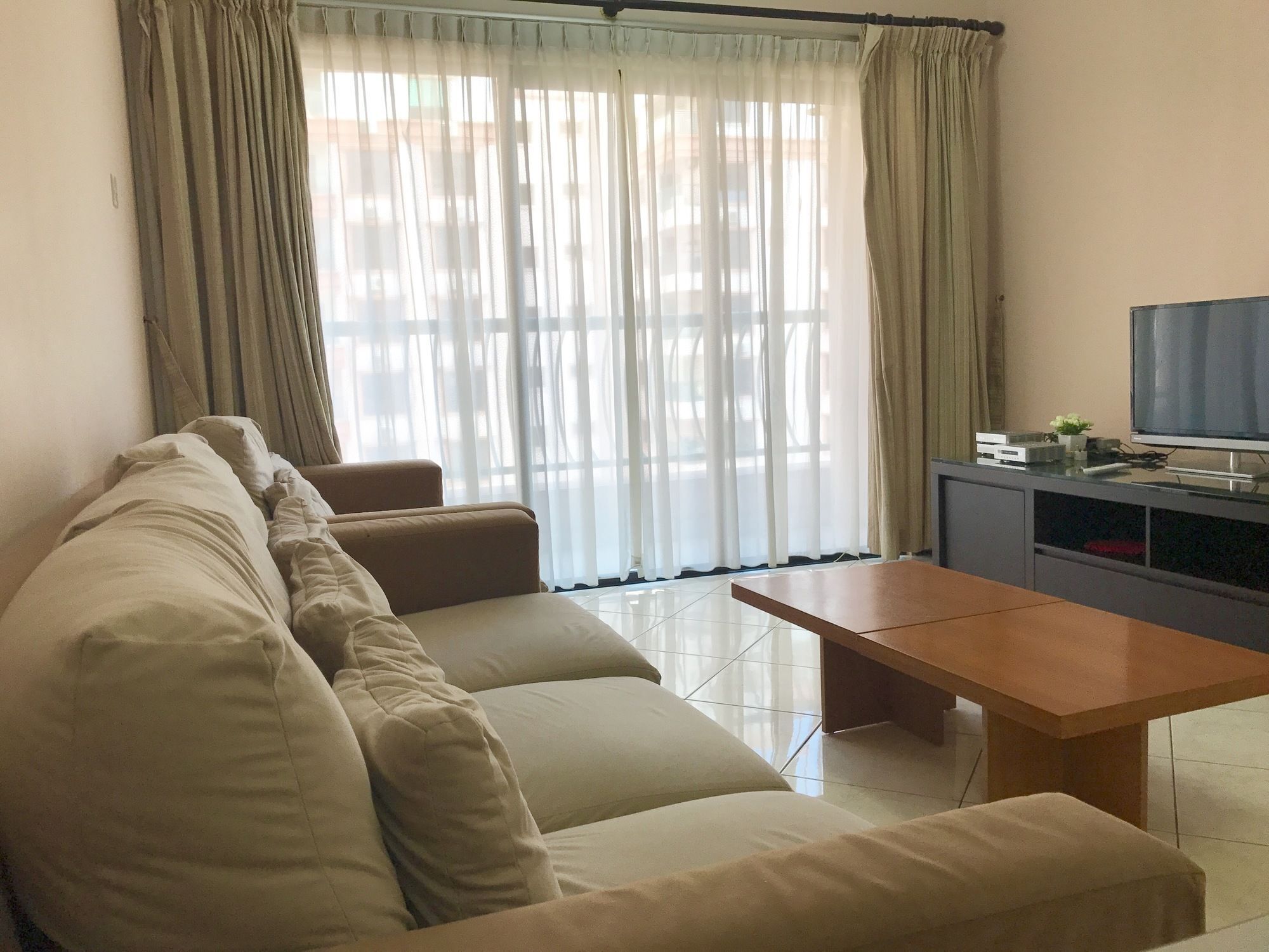 Sunset & Seaview Vacation Condos At Marina Court Resort Condo Kota Kinabalu Exterior foto